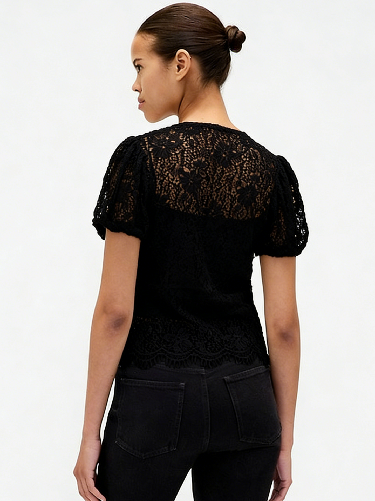 Lace Veil V-Top-Black