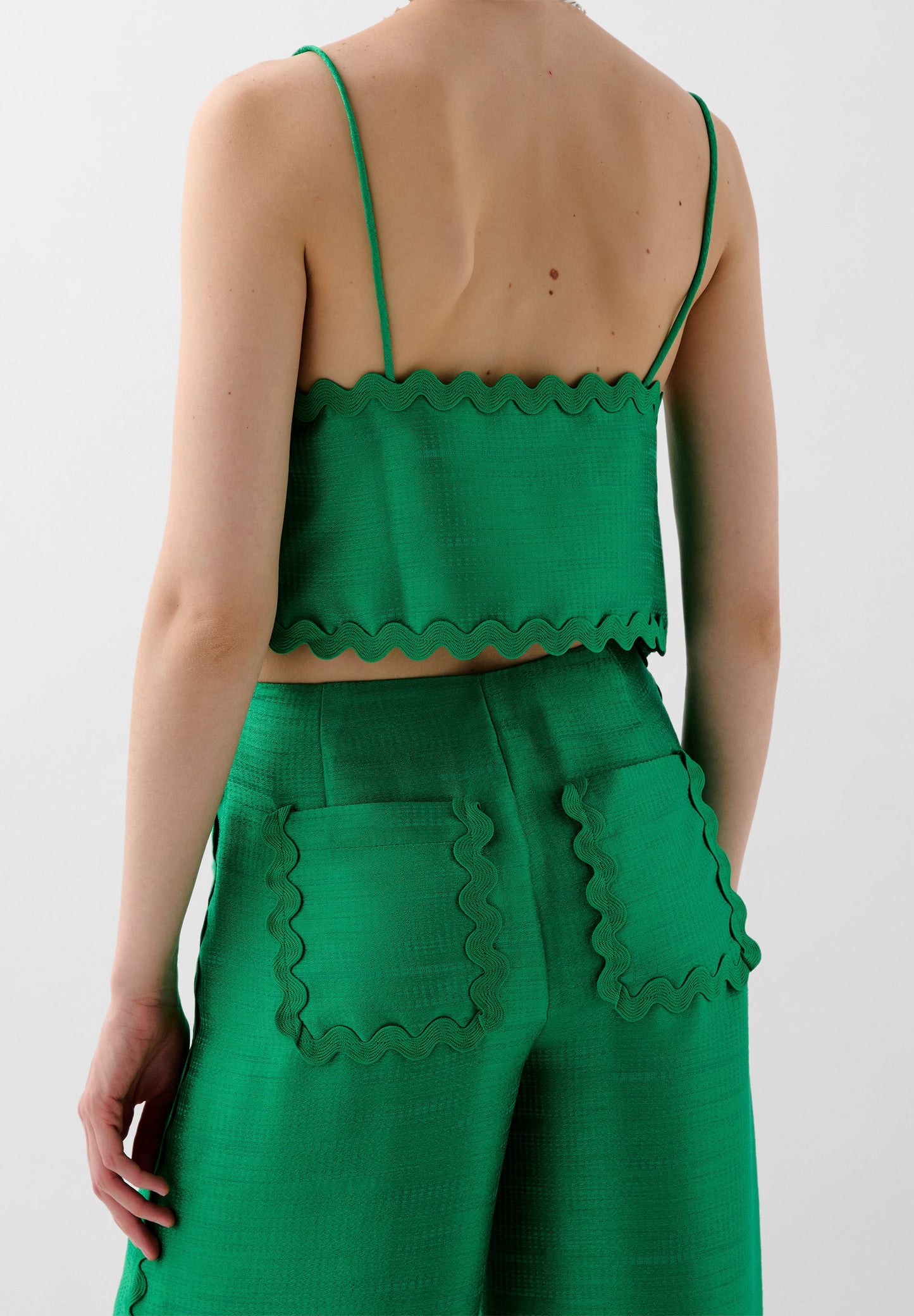 Elegant Web Pants Set